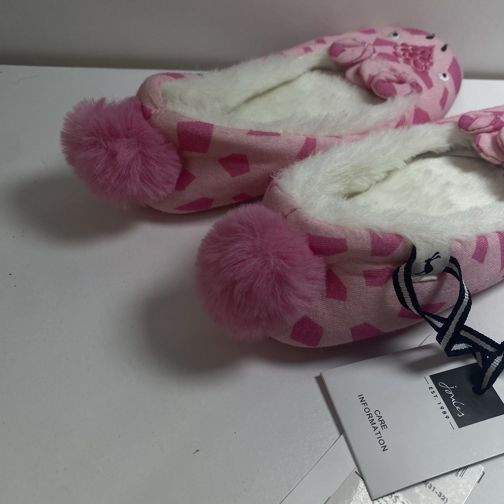 Joules Girl's Pink Giraffe Slippers Size Medium New! Grippy Sole Giftable - Picture 2 of 5